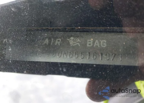 2005 Ford Mustang V6 Deluxe/V6 Premium z USA, uszkodzony, nr VIN 1ZVFT80N655161973